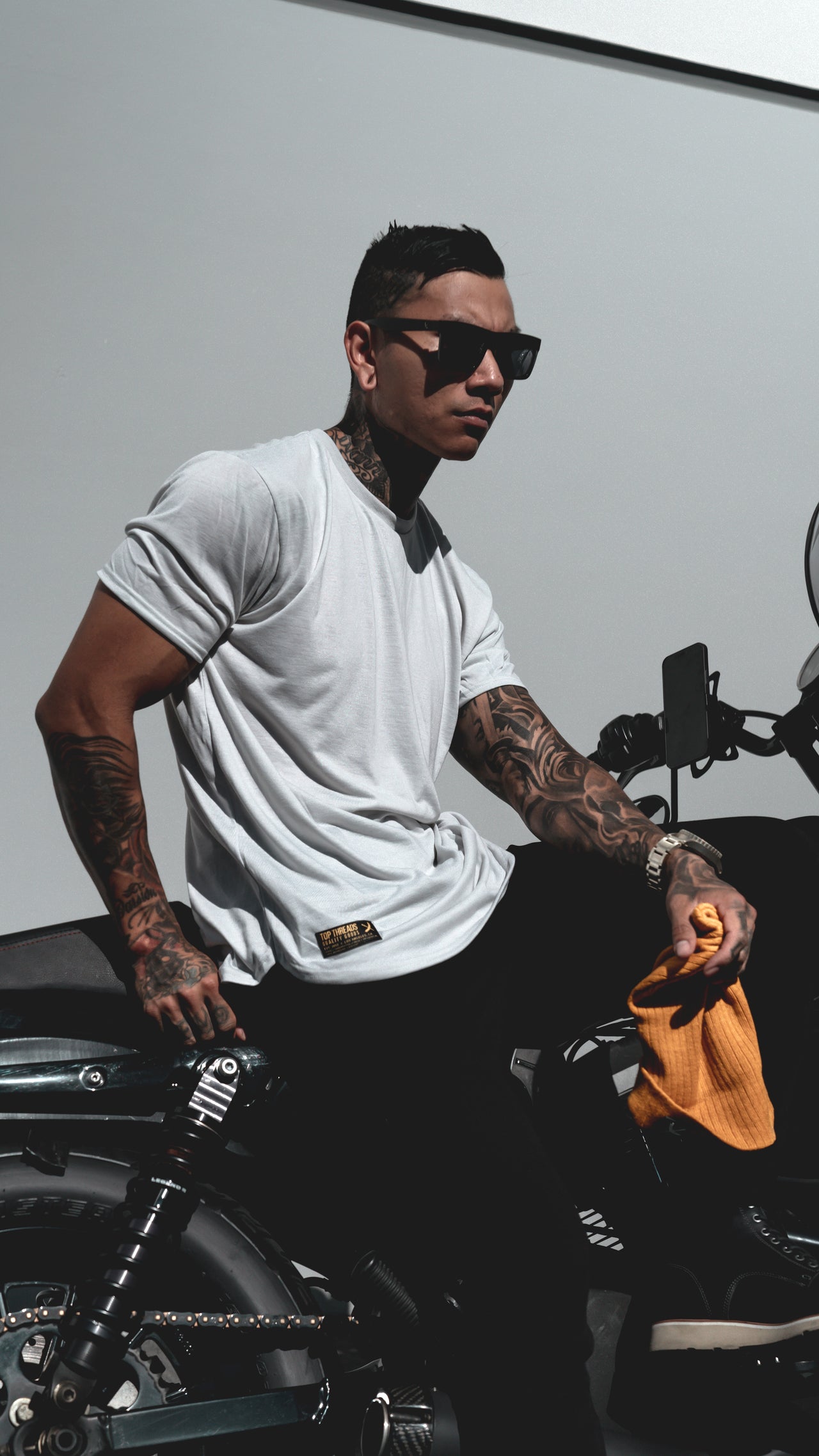 Drift Scallop Tee- Silver