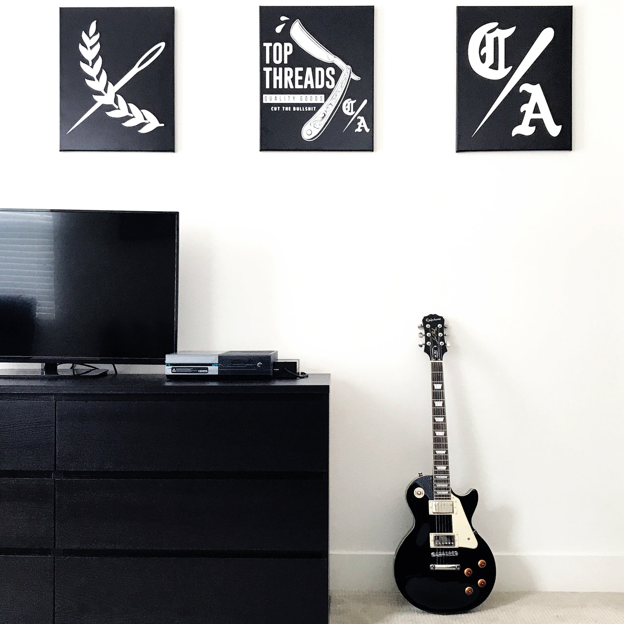 Logo Canvas 16" x 20"